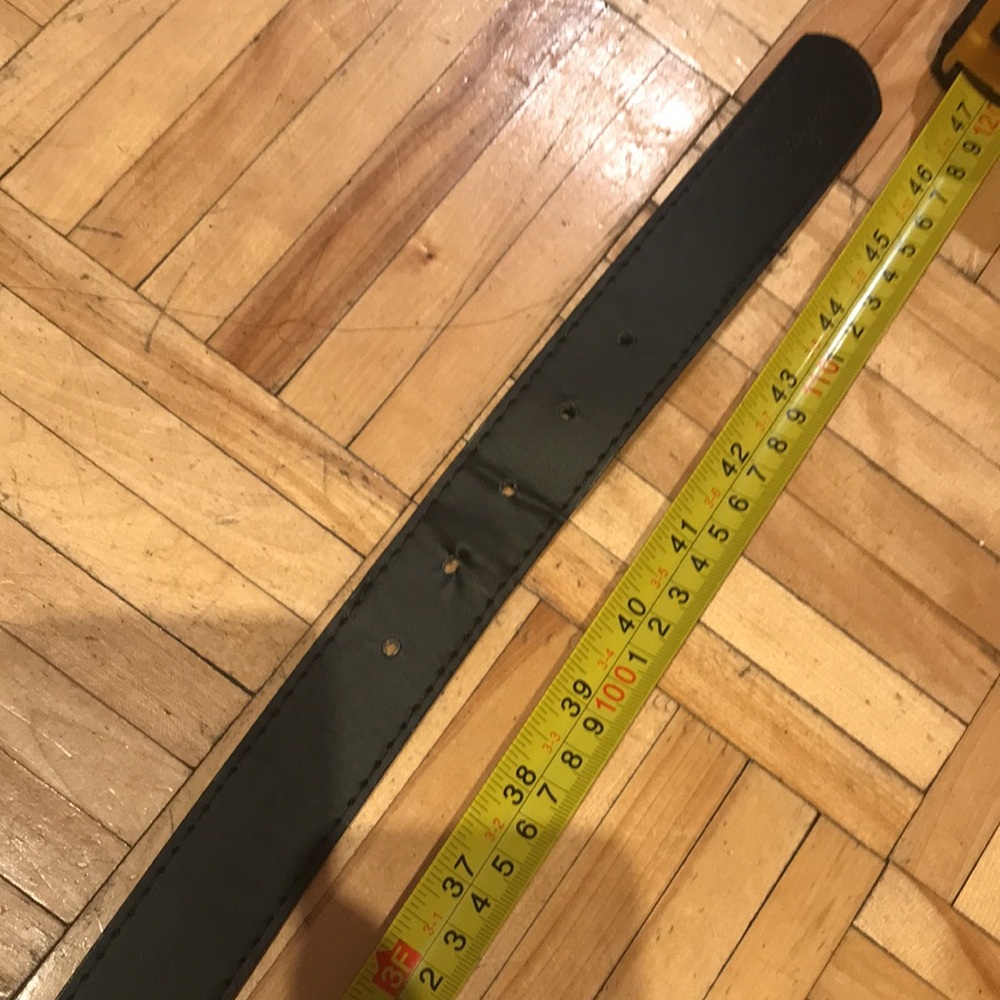 Salvatore Ferragamo Leather Belt - Picture 9 of 10
